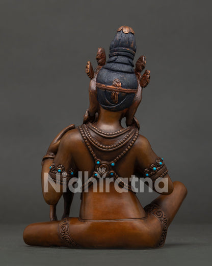 Kukkurirepa Statue