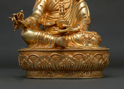 Guru Rinpoche Statue