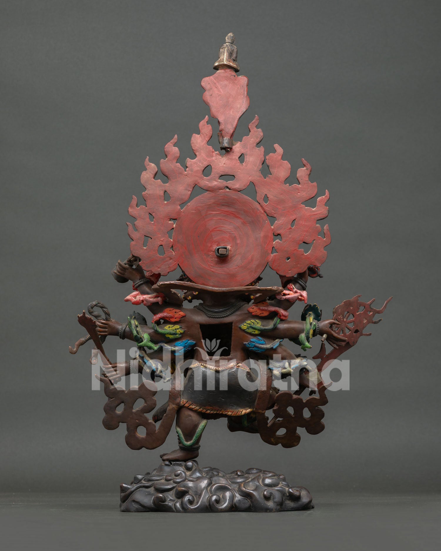 Uchusma Statue