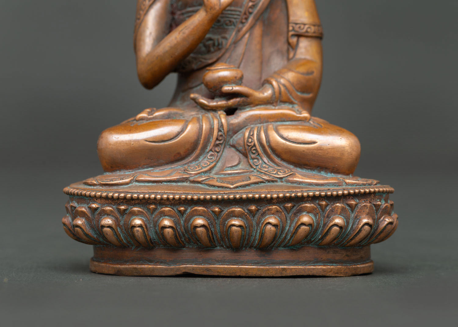 Amonghasiddhi Statue