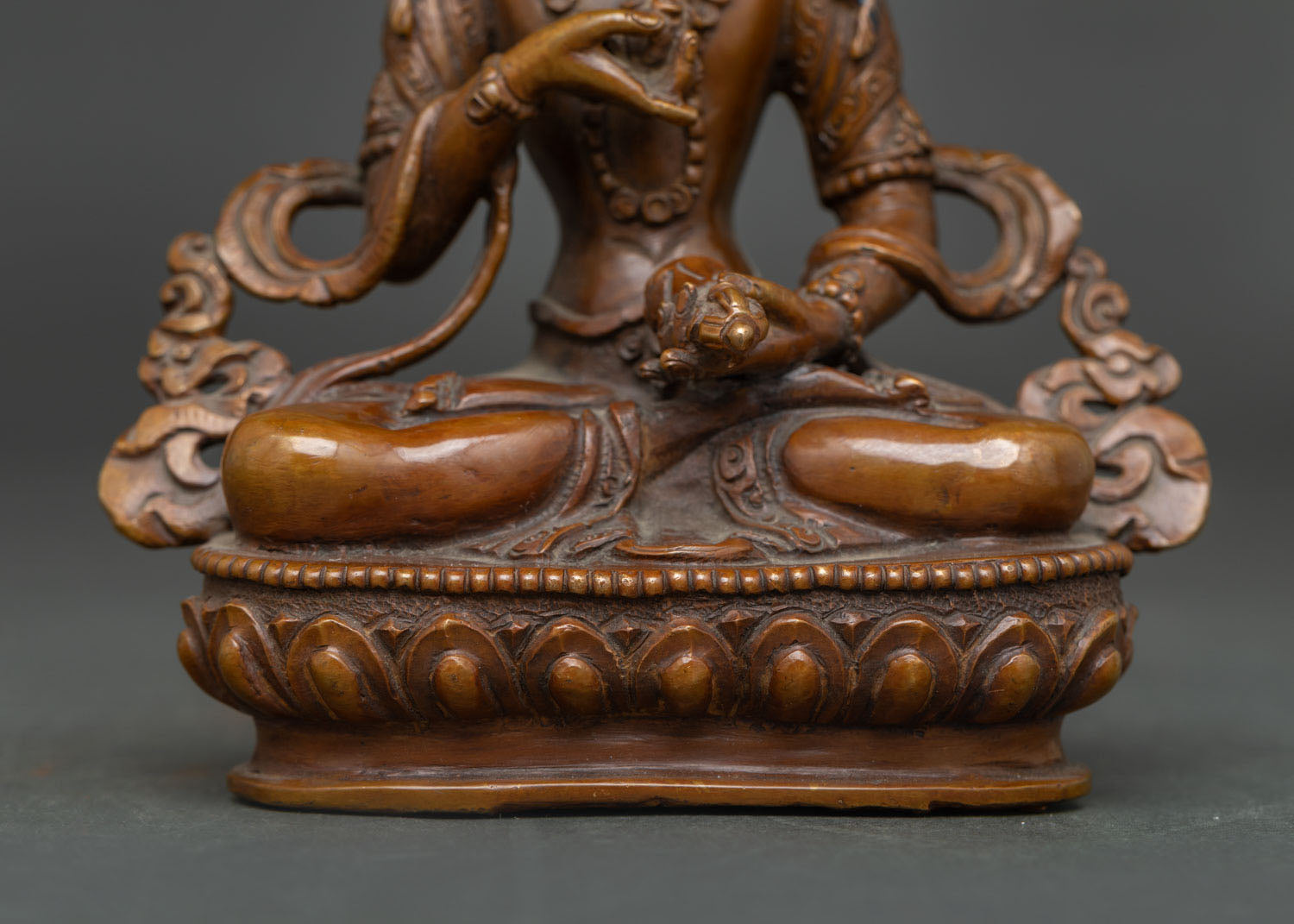 Buddhist Vajrasattva Statue | Embodiment of Purity and Compassion