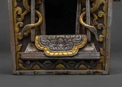 Ghaubox (iron)
