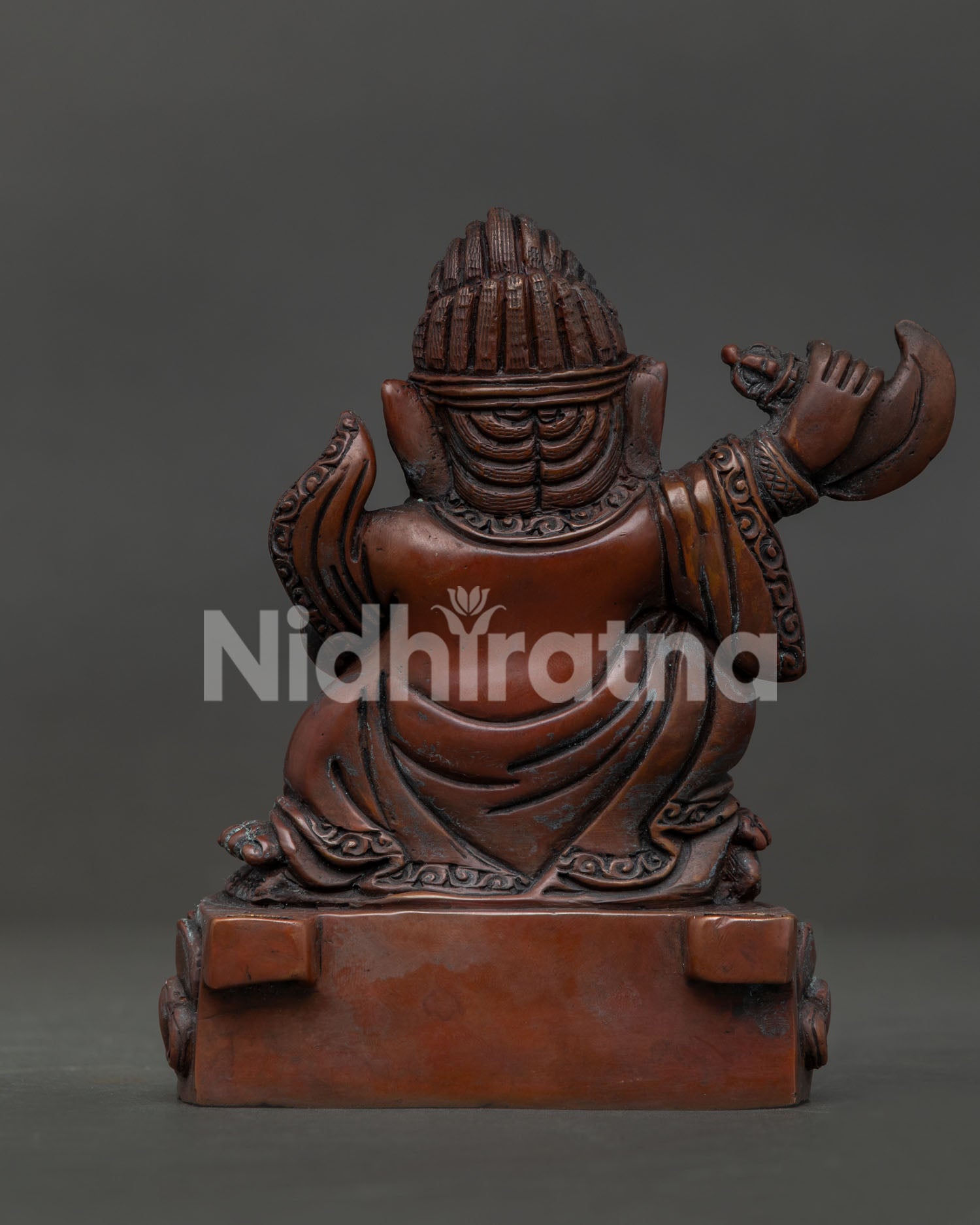 Mahakala Bernechen Statue