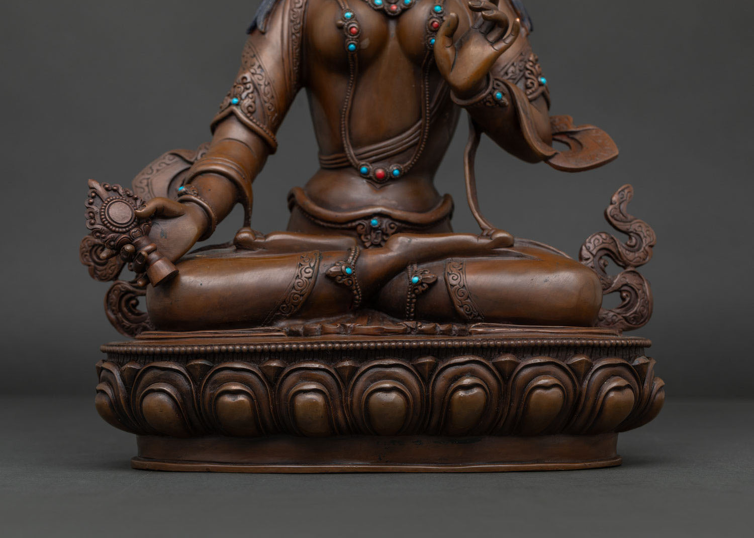 Dukar Statue
