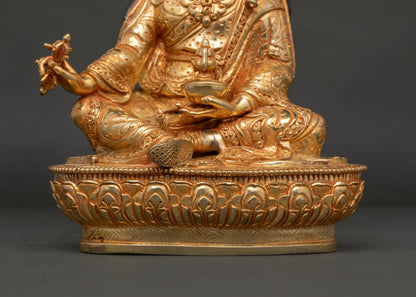 Guru Rinpoche Statue