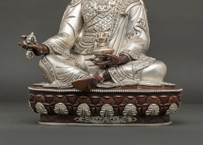 Guru Rinpoche Statue