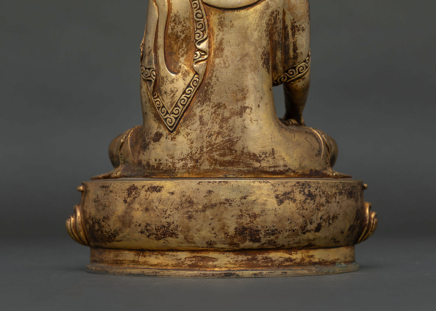 Antique Finished Shakyamuni Buddha Statue | Symbol of Enlightenment