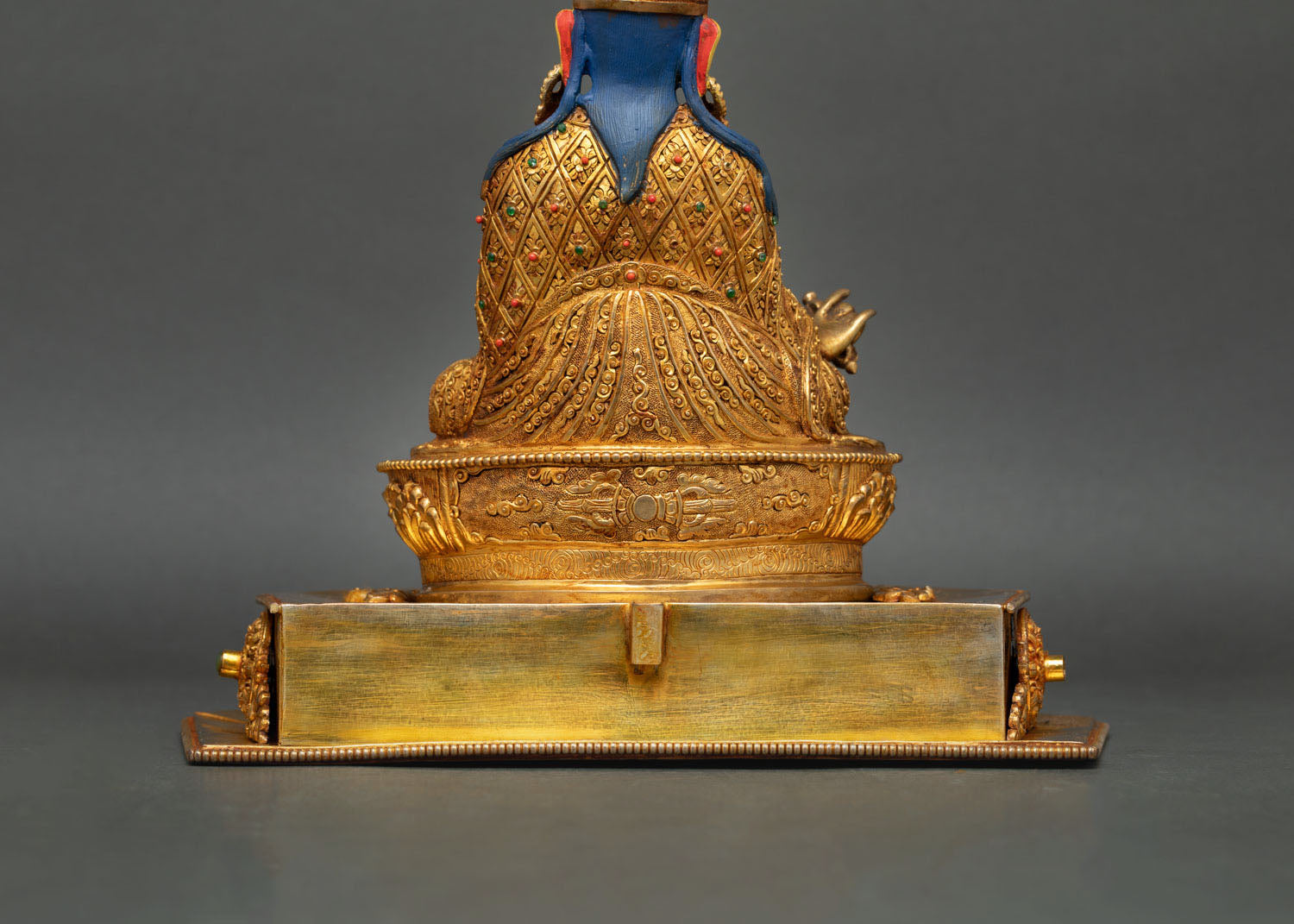Guru Rinpoche Statue – Buddhist Meditation Art from Nepal