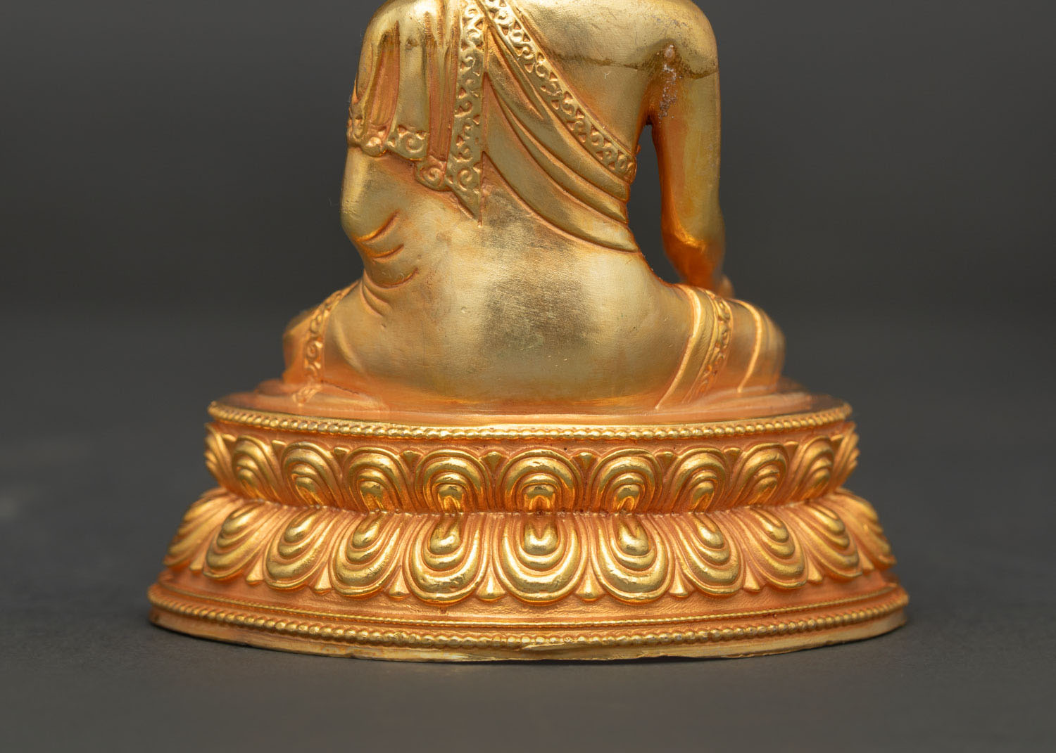 Ratnasambhava Buddha Statue