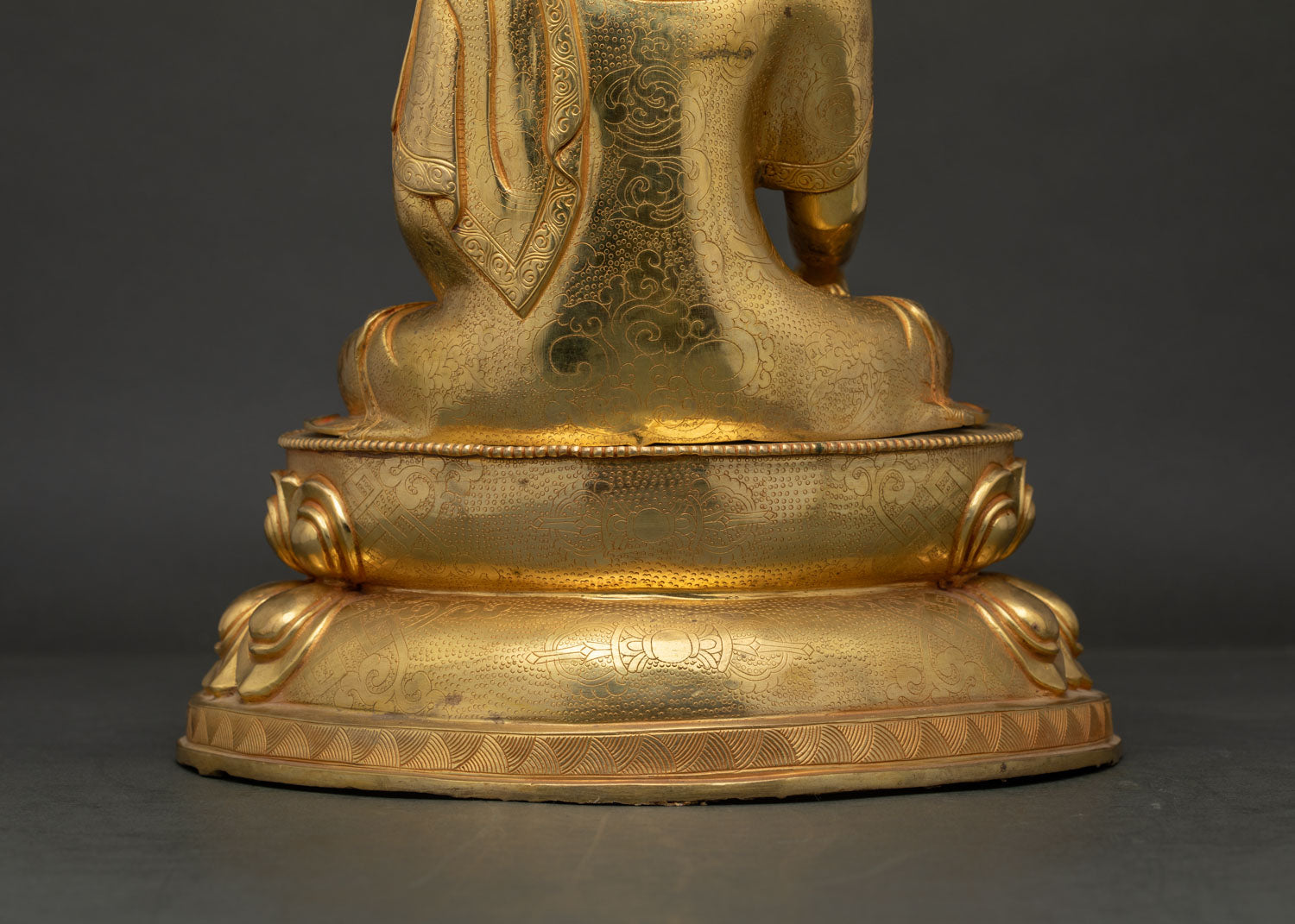 Shakyamuni Buddha Statue | Symbol of Spiritual Awakening