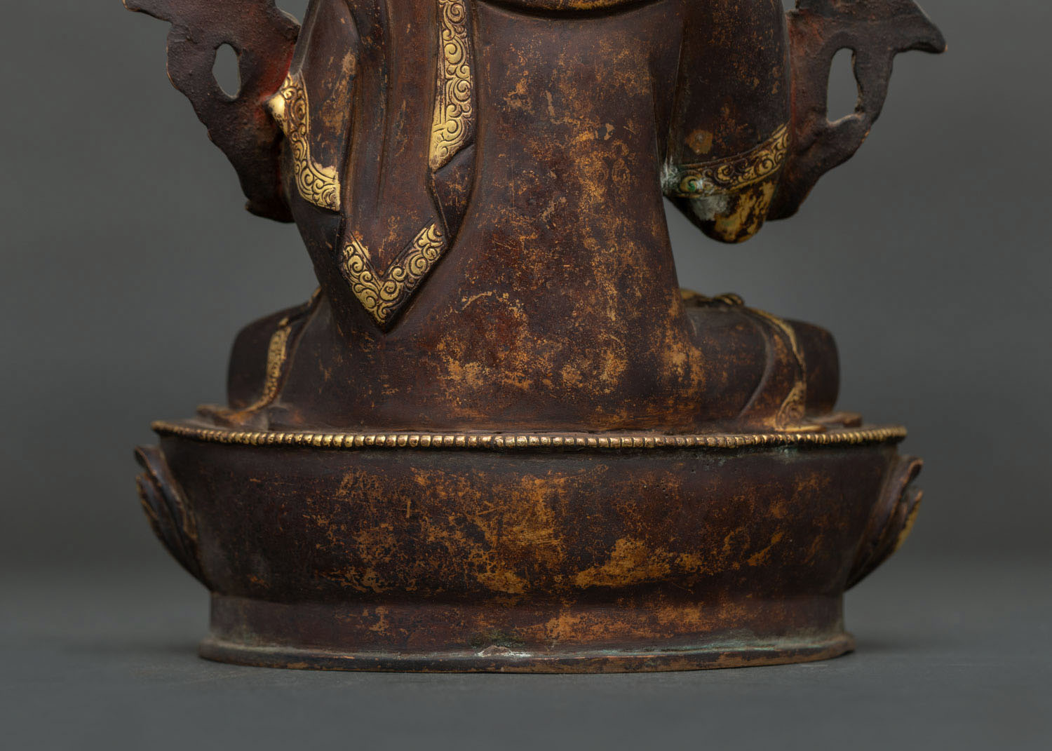 Antique Finished Tsongkhapa Statue | Sacred Tibetan Lama Sculpture