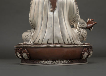Guru Rinpoche Statue
