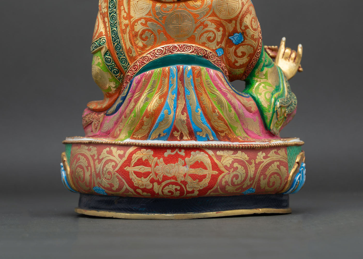 Guru Rinpoche Statue | Handcrafted Himalayan Artwork