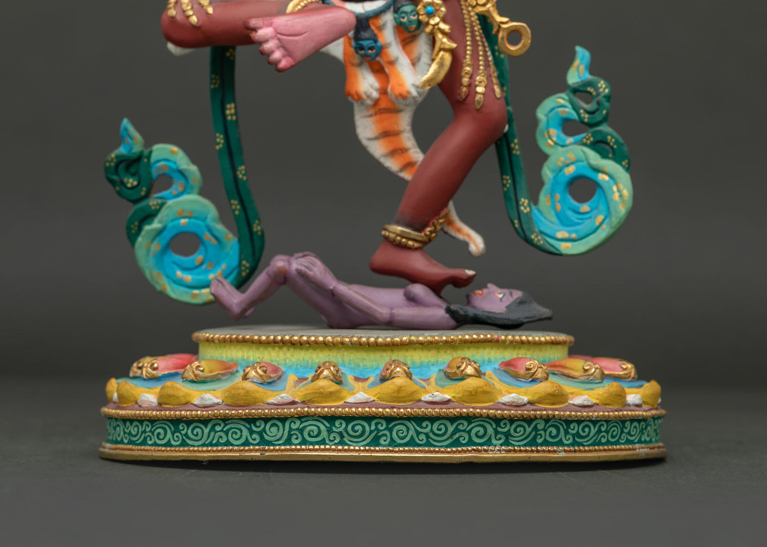 Kurukulla Statue | The Enchanting Red Tara of Wisdom & Compassion