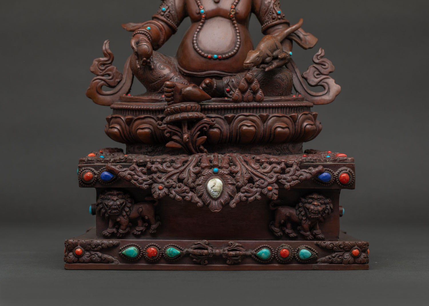 Dzambhala With Throne Statue