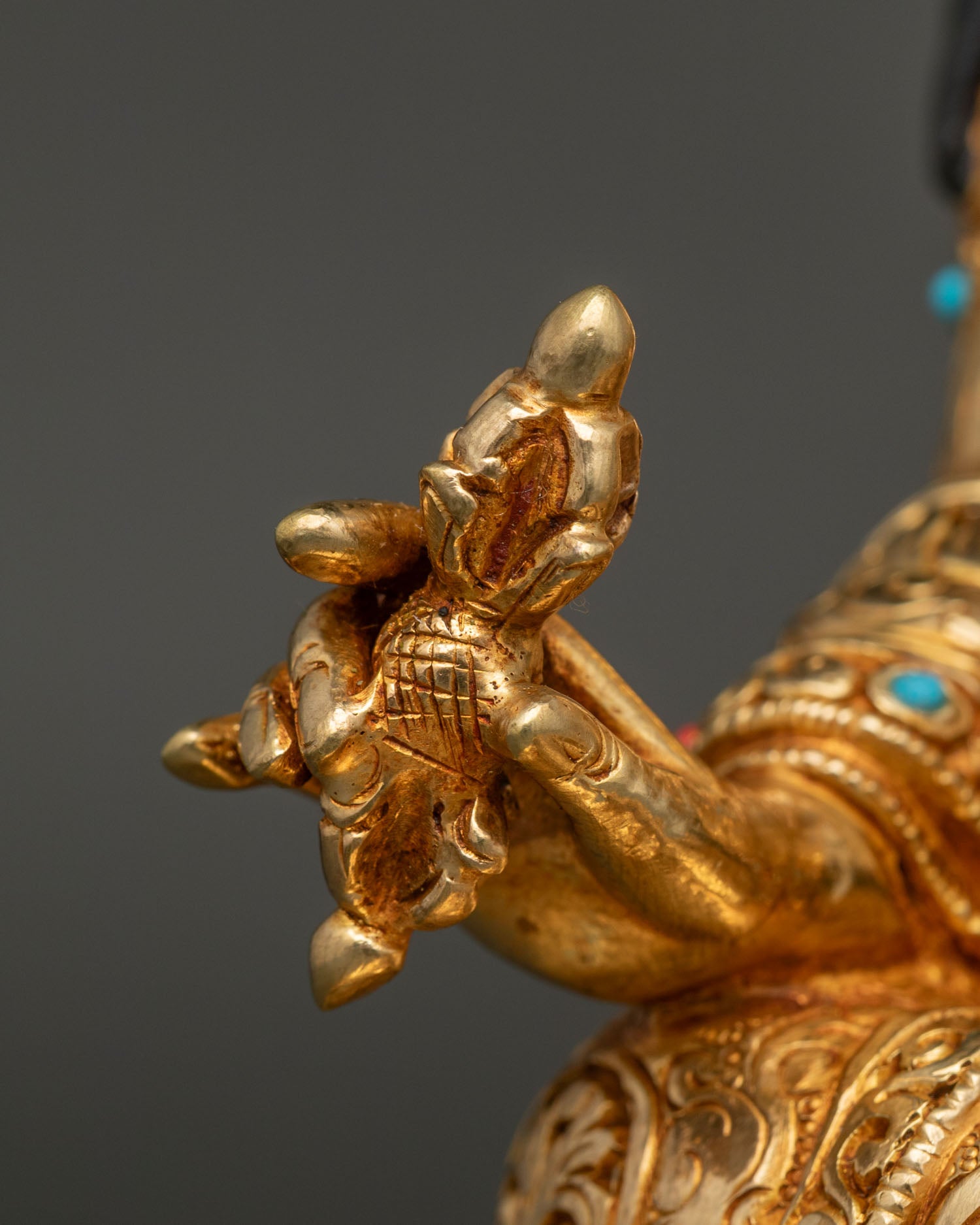 Guru Rinpoche Statue