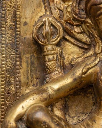 Lokeshowor Statue