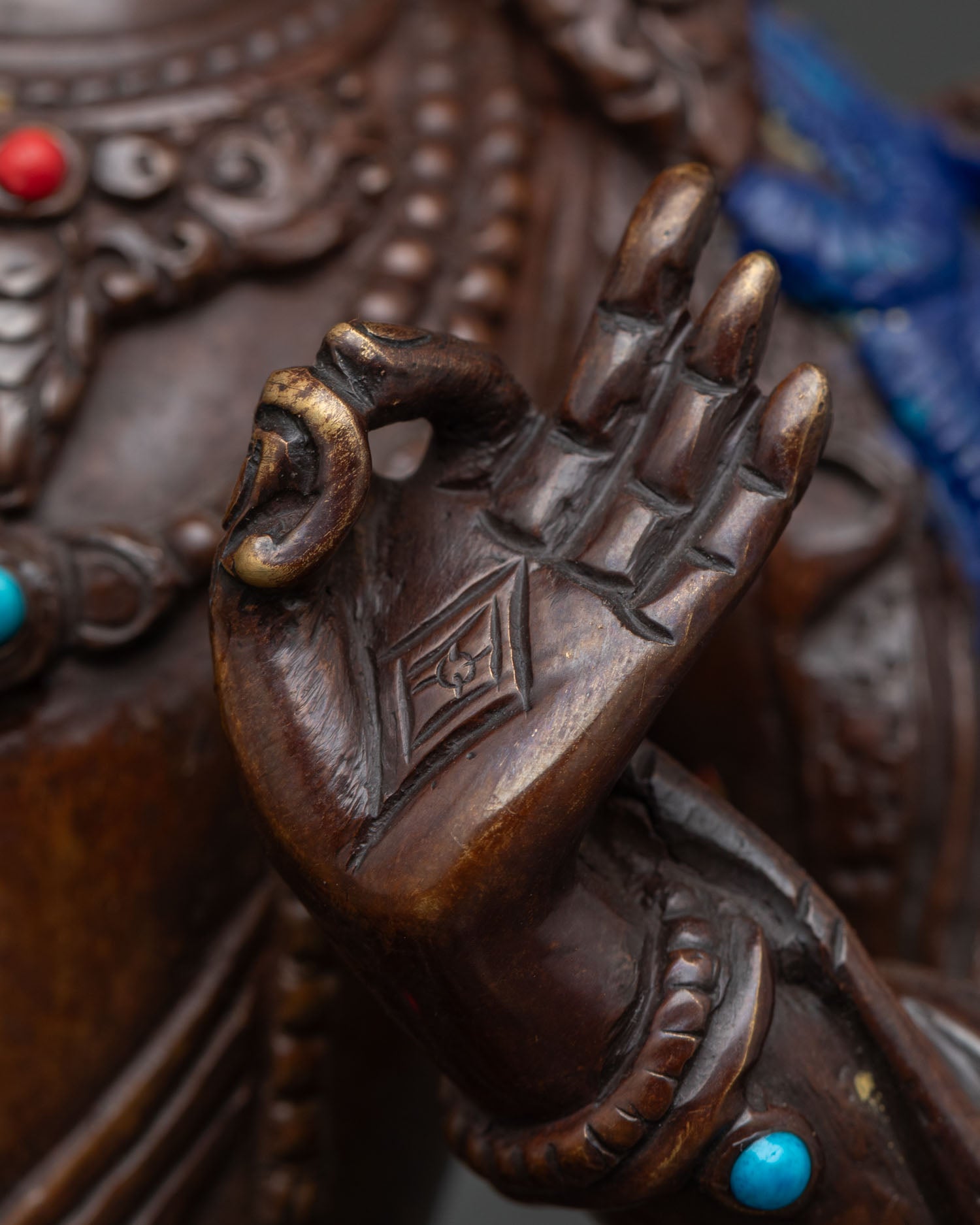Manjushri Statue | Divine Embodiment of Transcendent Wisdom