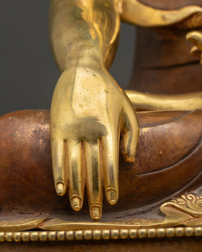 Traditional Shakyamuni Buddha Statue – Handcrafted in Nepal
