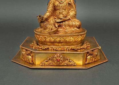 Guru Rinpoche Statue – Buddhist Meditation Art from Nepal