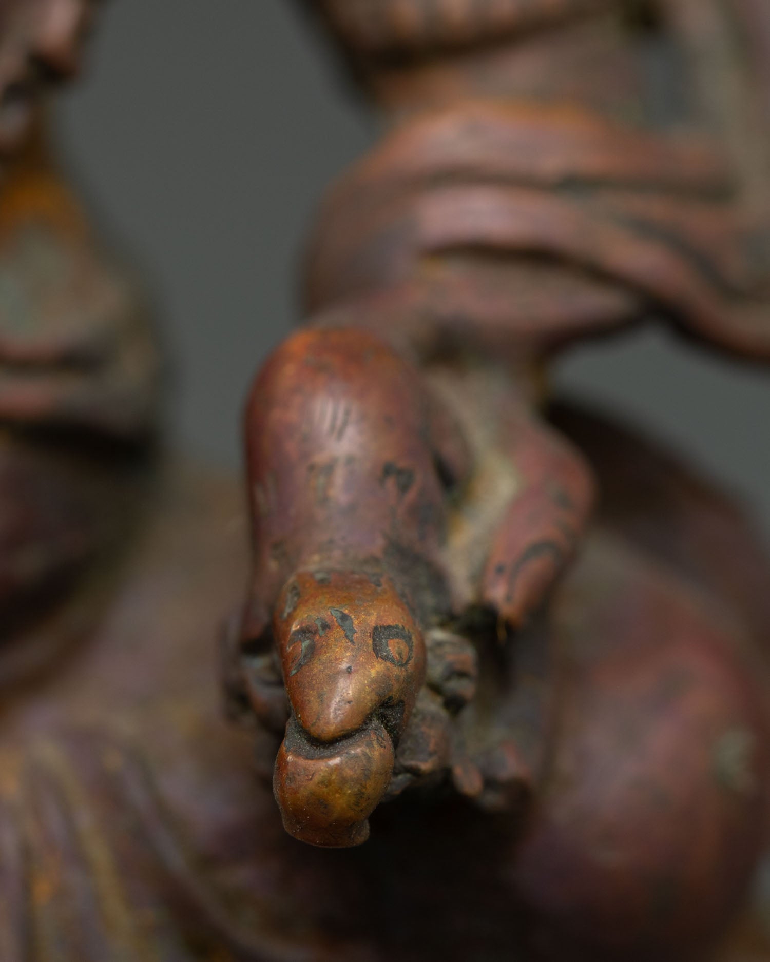 Vintage-Finish Dzambhala Statue | Guardian of Wealth and Prosperity