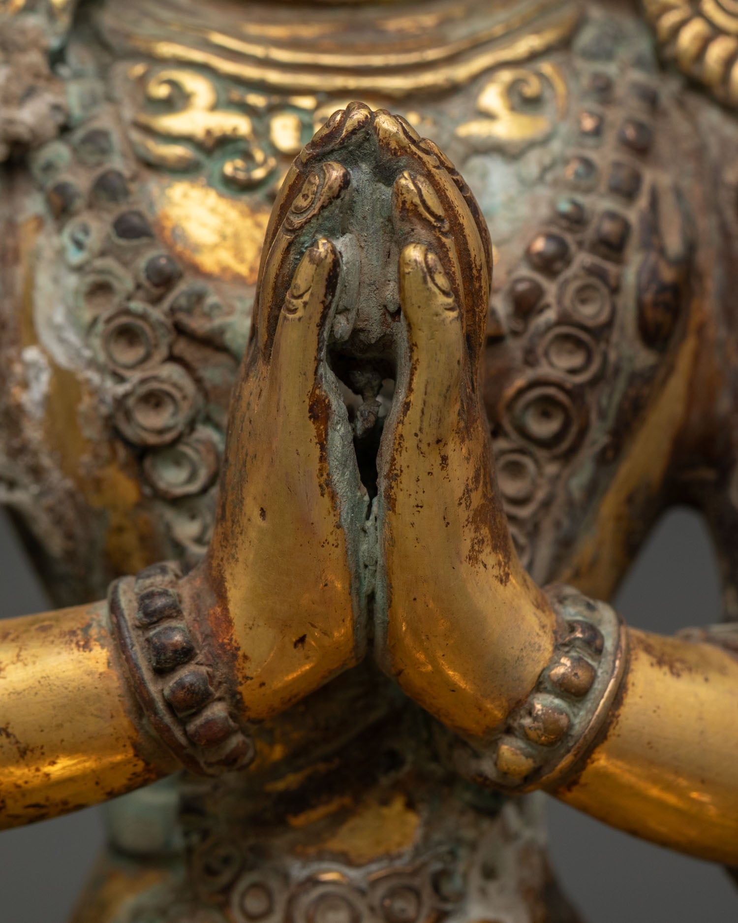 Chenrezig Statue | Sacred Himalayan Buddhist Sculpture