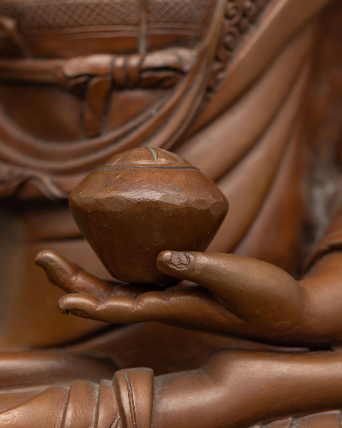 Shakyamuni Buddha Statue for Altar & Meditation – Oxidized Copper