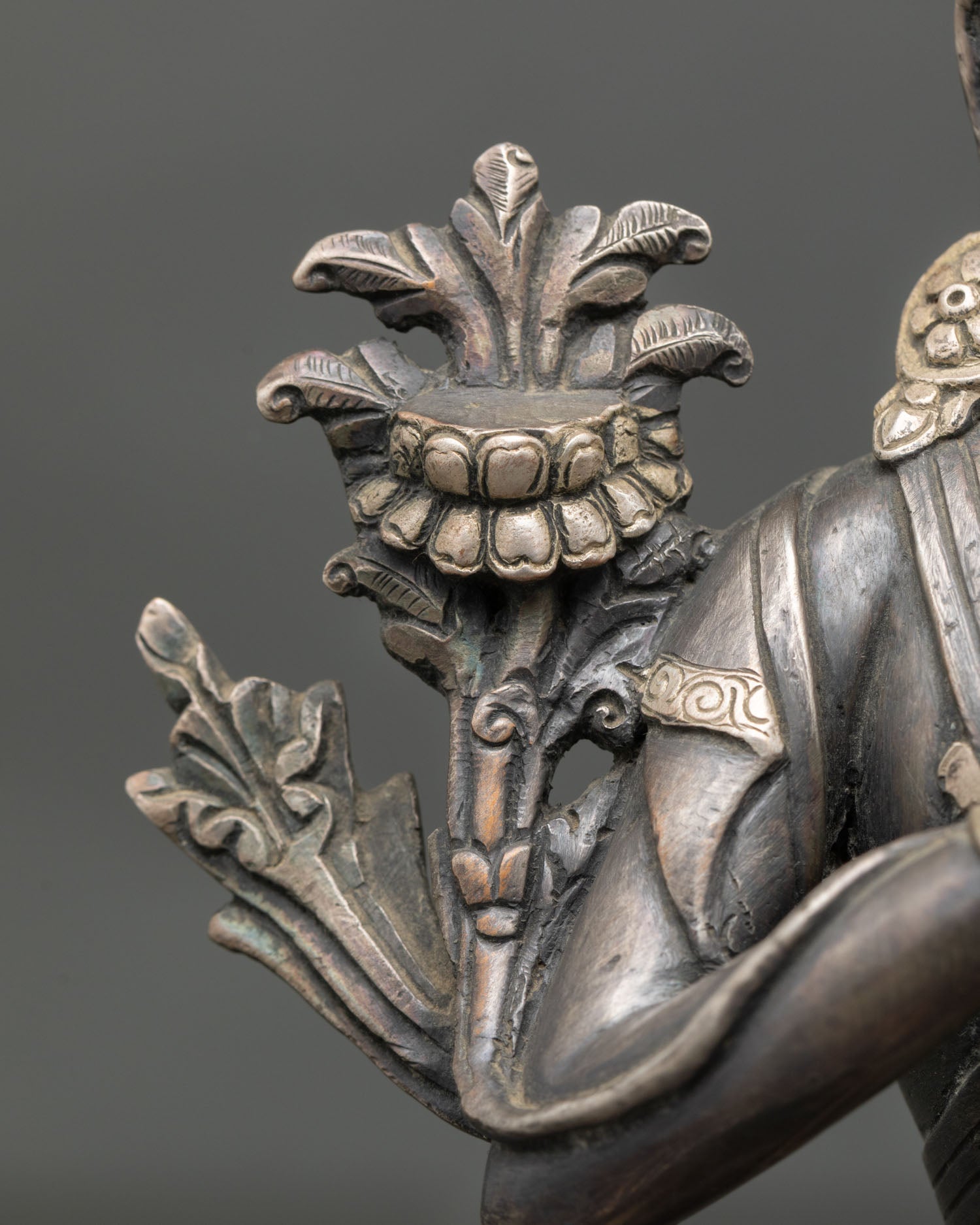 Avalokeshara Statue - Bodhisattva of Infinite Compassion