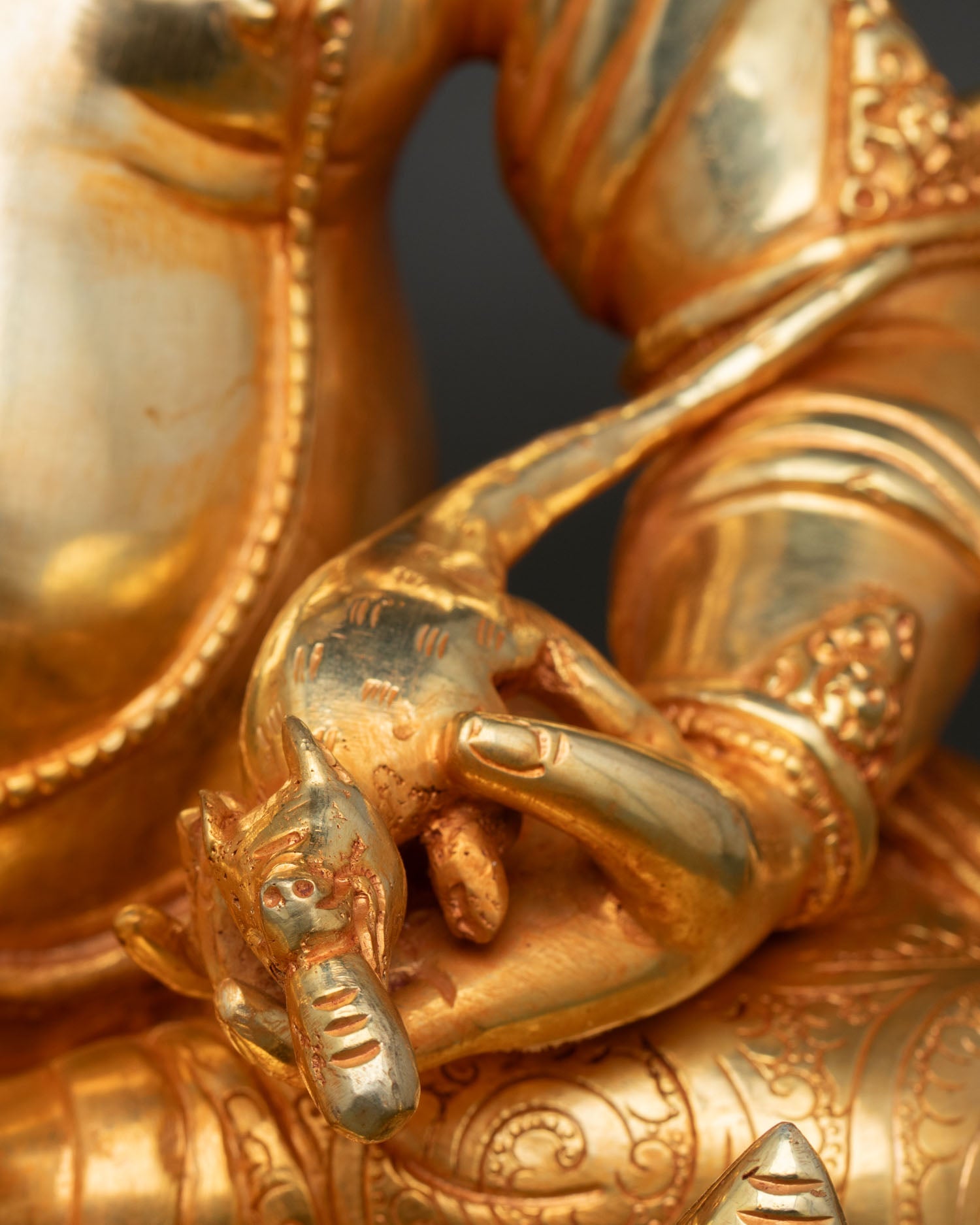 Dzambhala Statue | Zen-Inspired Buddhist Artwork