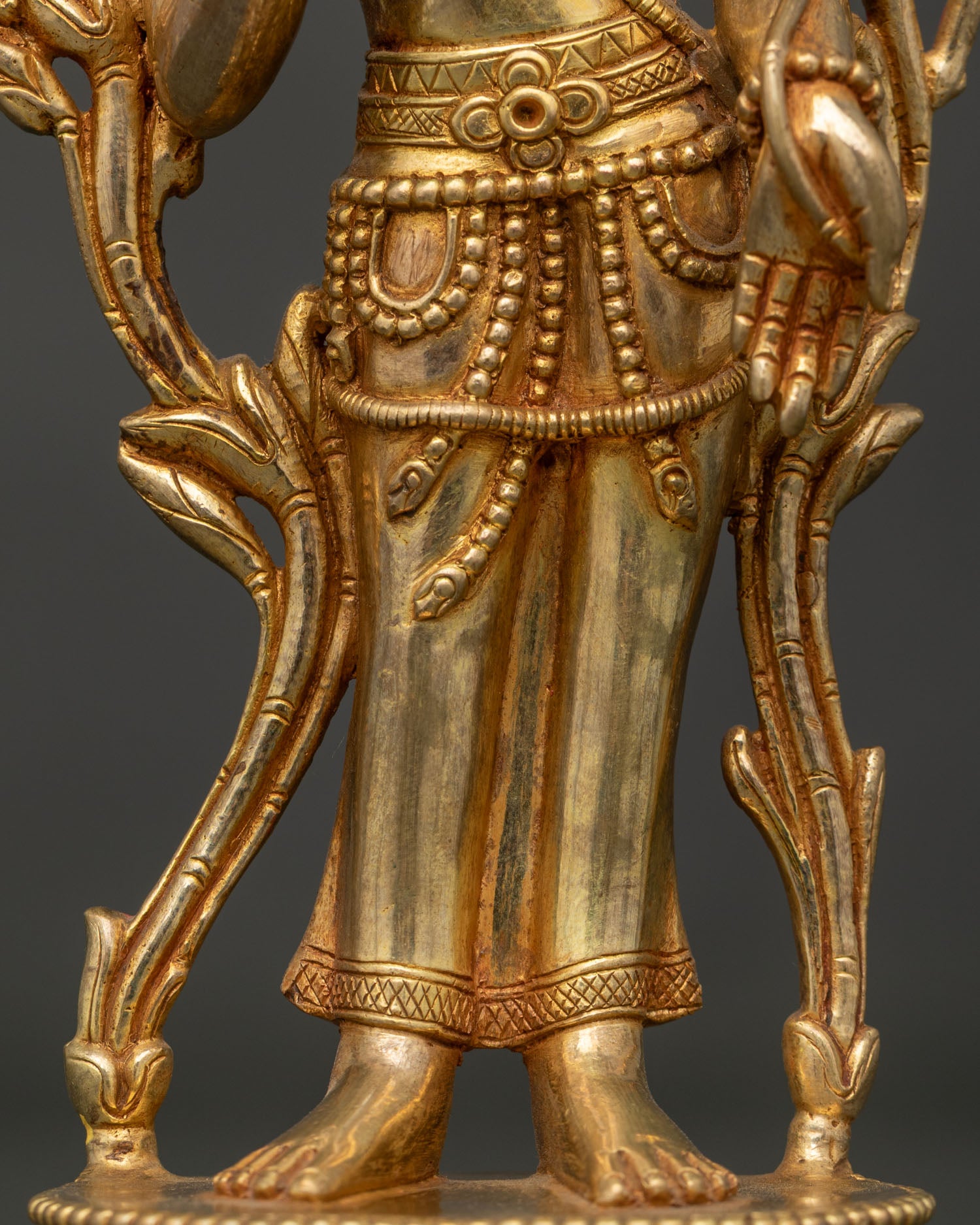 Lokeshovara Statue