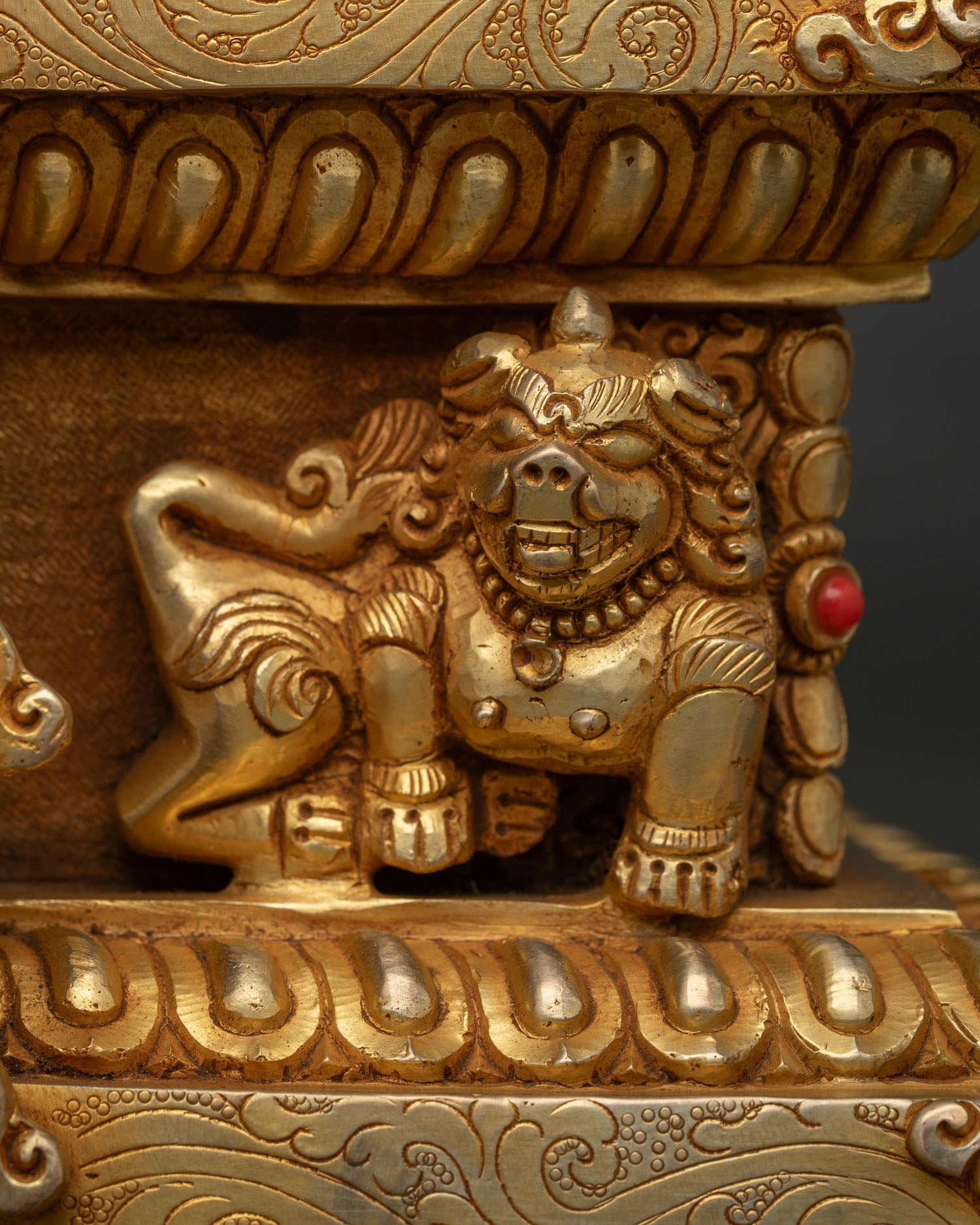 White Tara with Throne Statue | Seven Eyed Goddess of Compassion