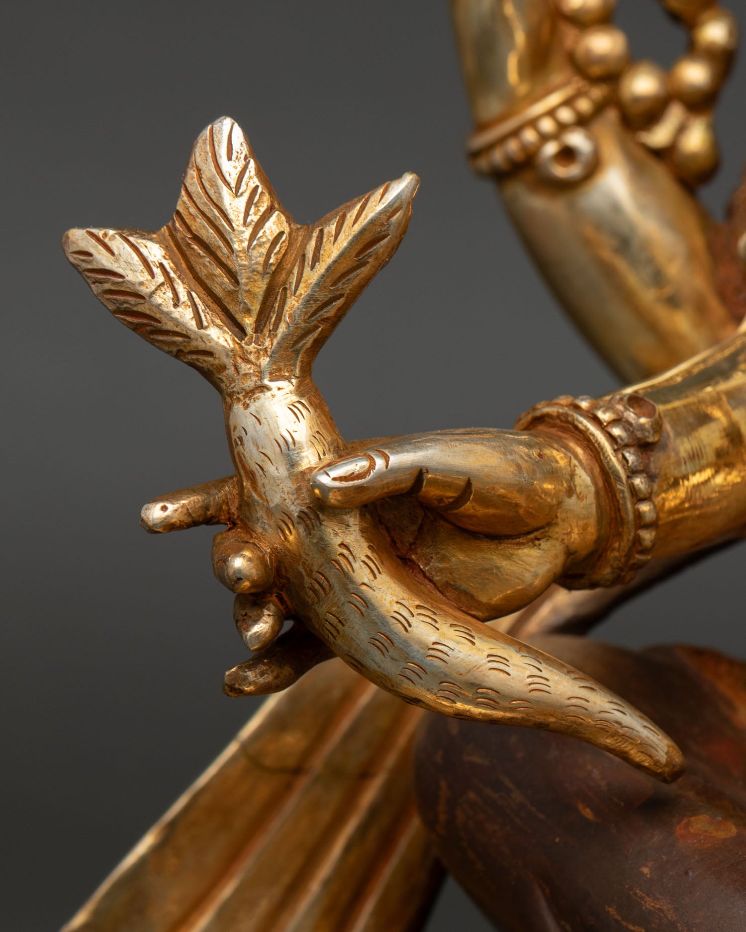 Ganesh Statue | Hindu God of Wisdom and Prosperity