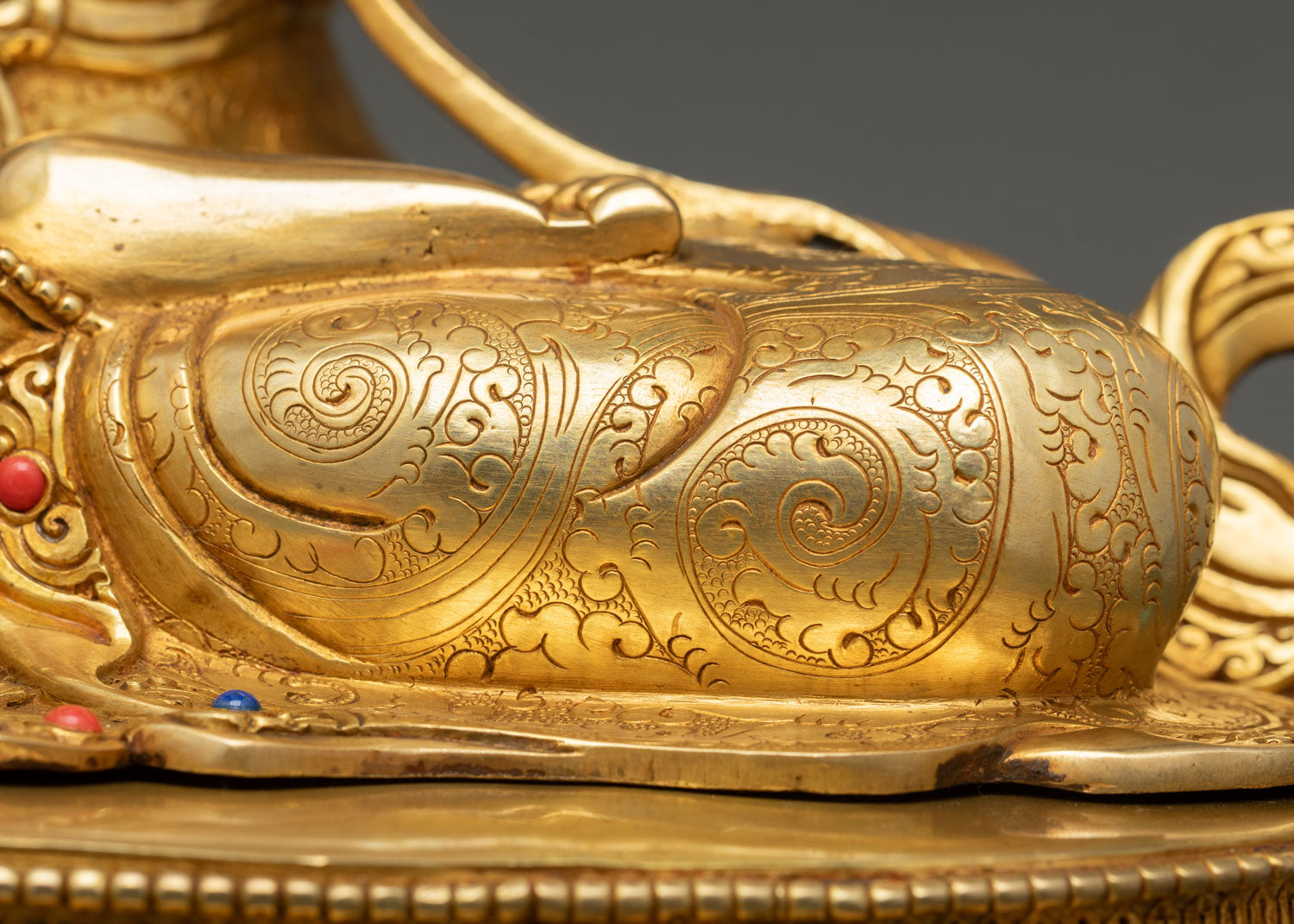 Bodhisattva Manjushree Statue – Buddhist Art of Wisdom Deity