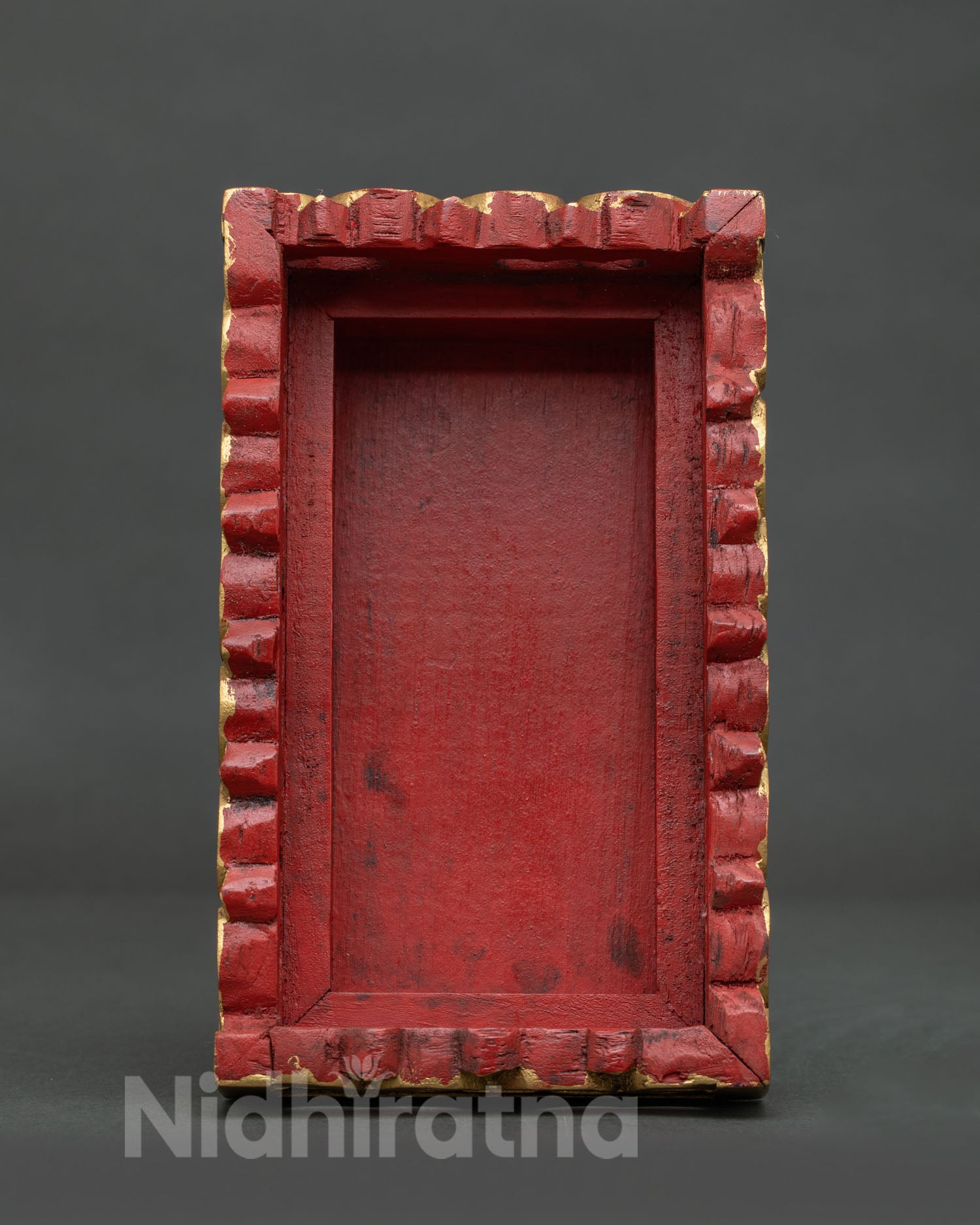 Throne ( upto 6 Inch )