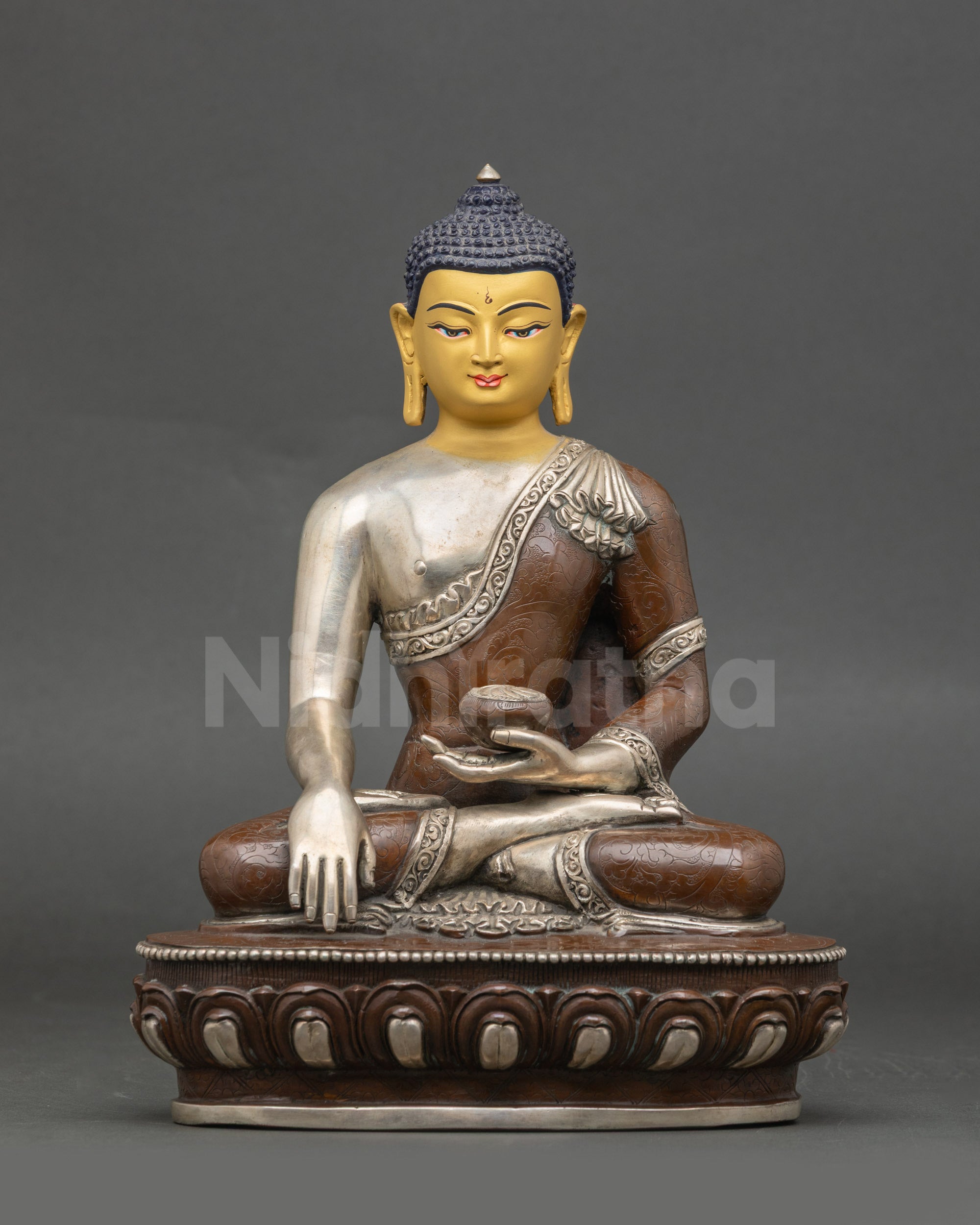 Oxidized Shakyamuni Buddha Statue for Home Decor