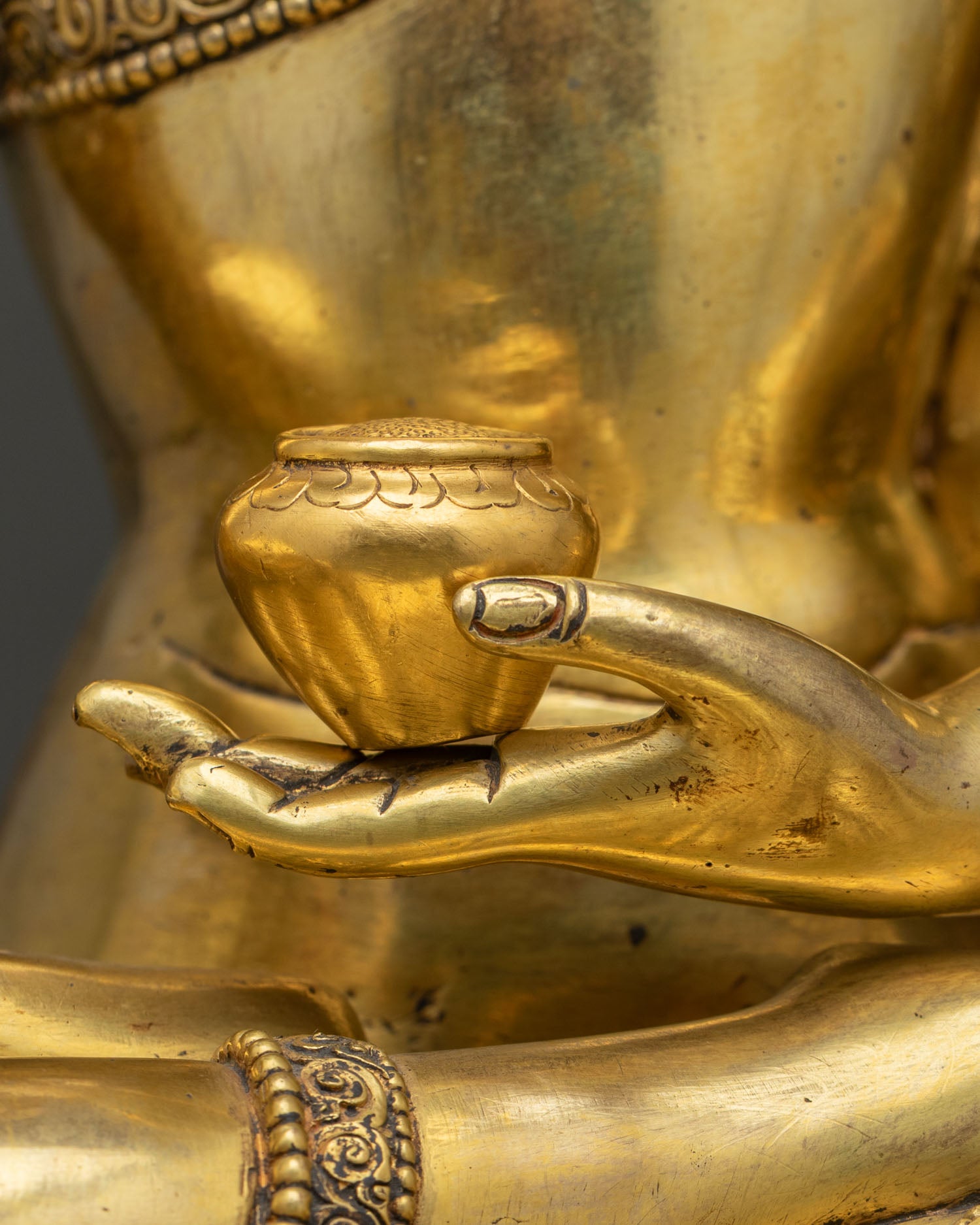 Shakyamuni Buddha Statue