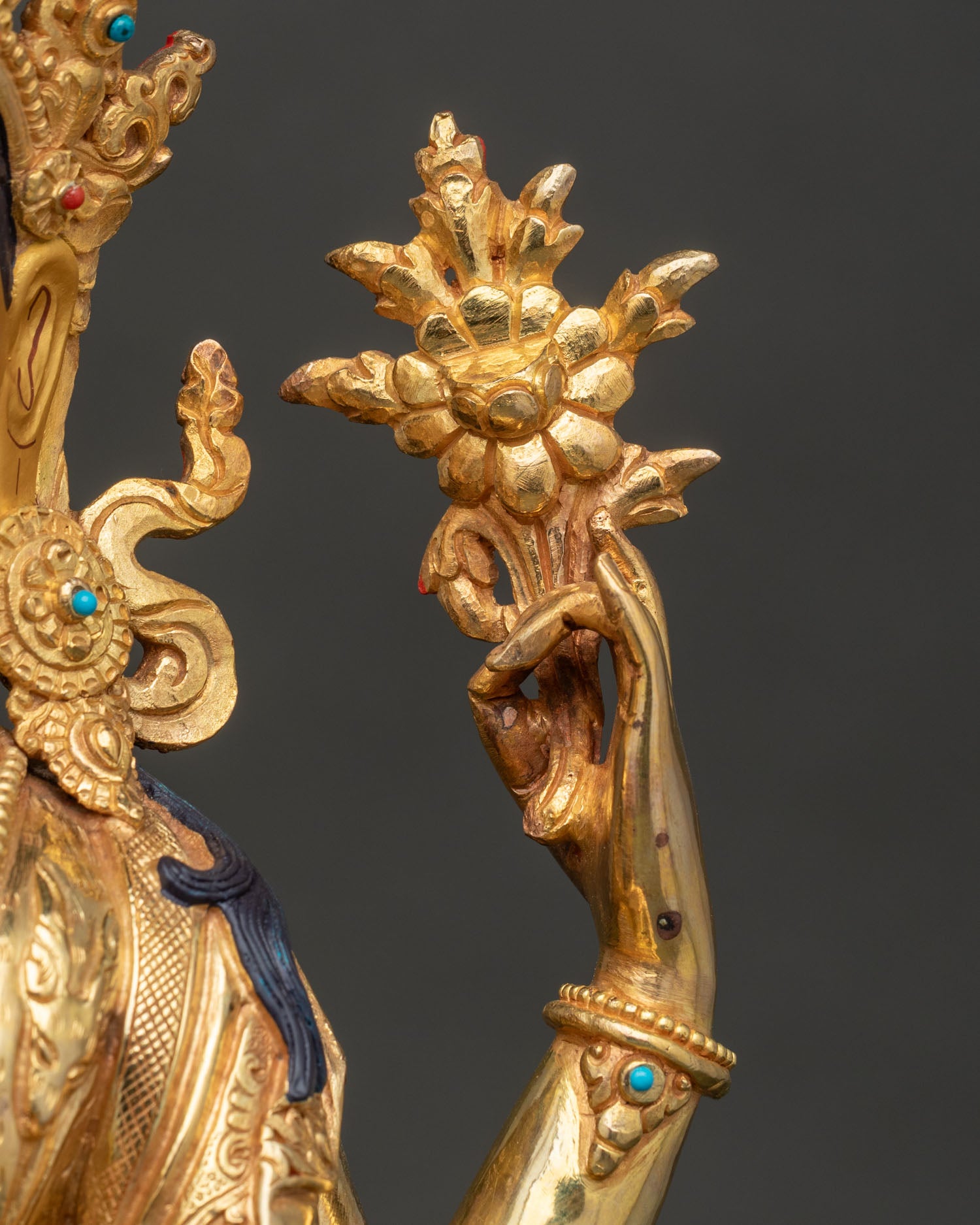 Chenrezig Statue