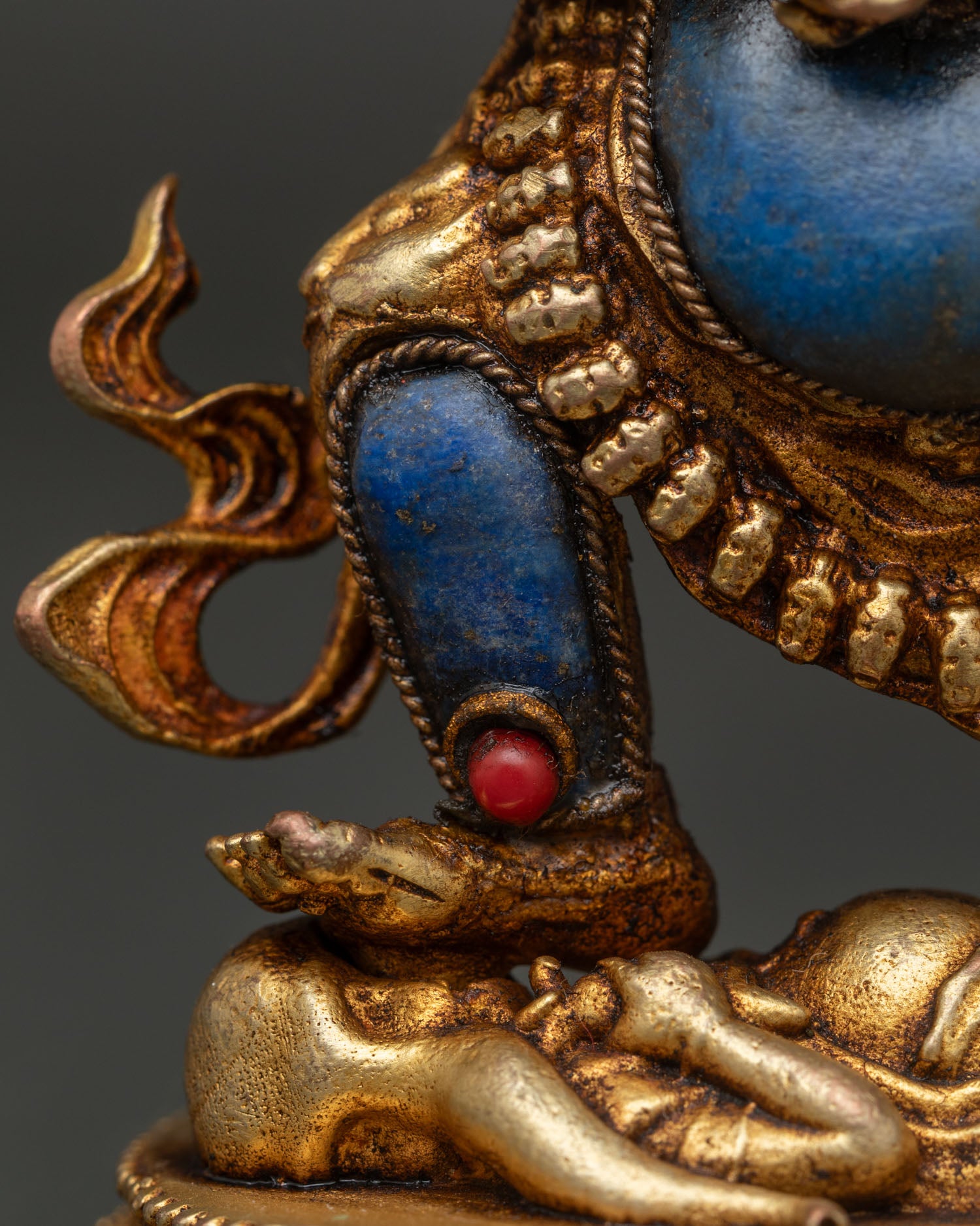Six-Armed Mahakala Statue | Newari Craftsmanship
