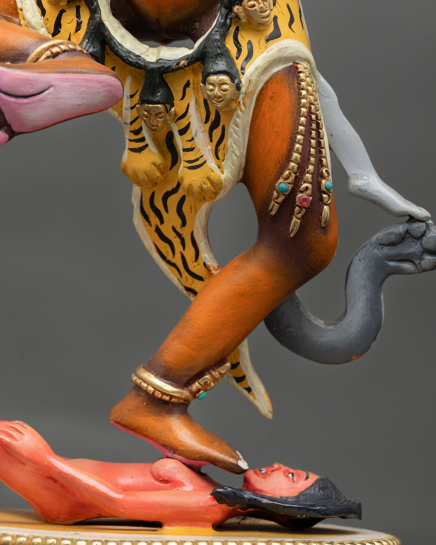Troma Nangmo | Vajrayana Dakini Statue for Altar Practice