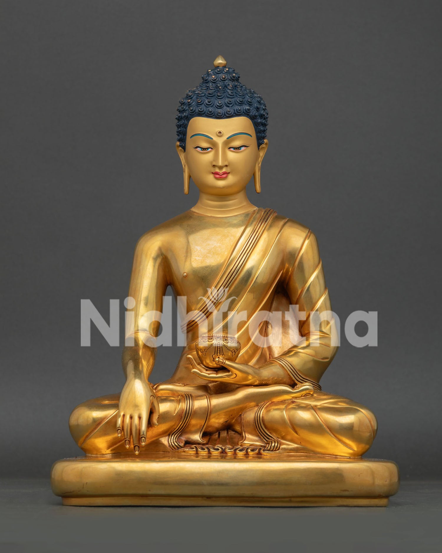 Buddha Shakyamuni Statue