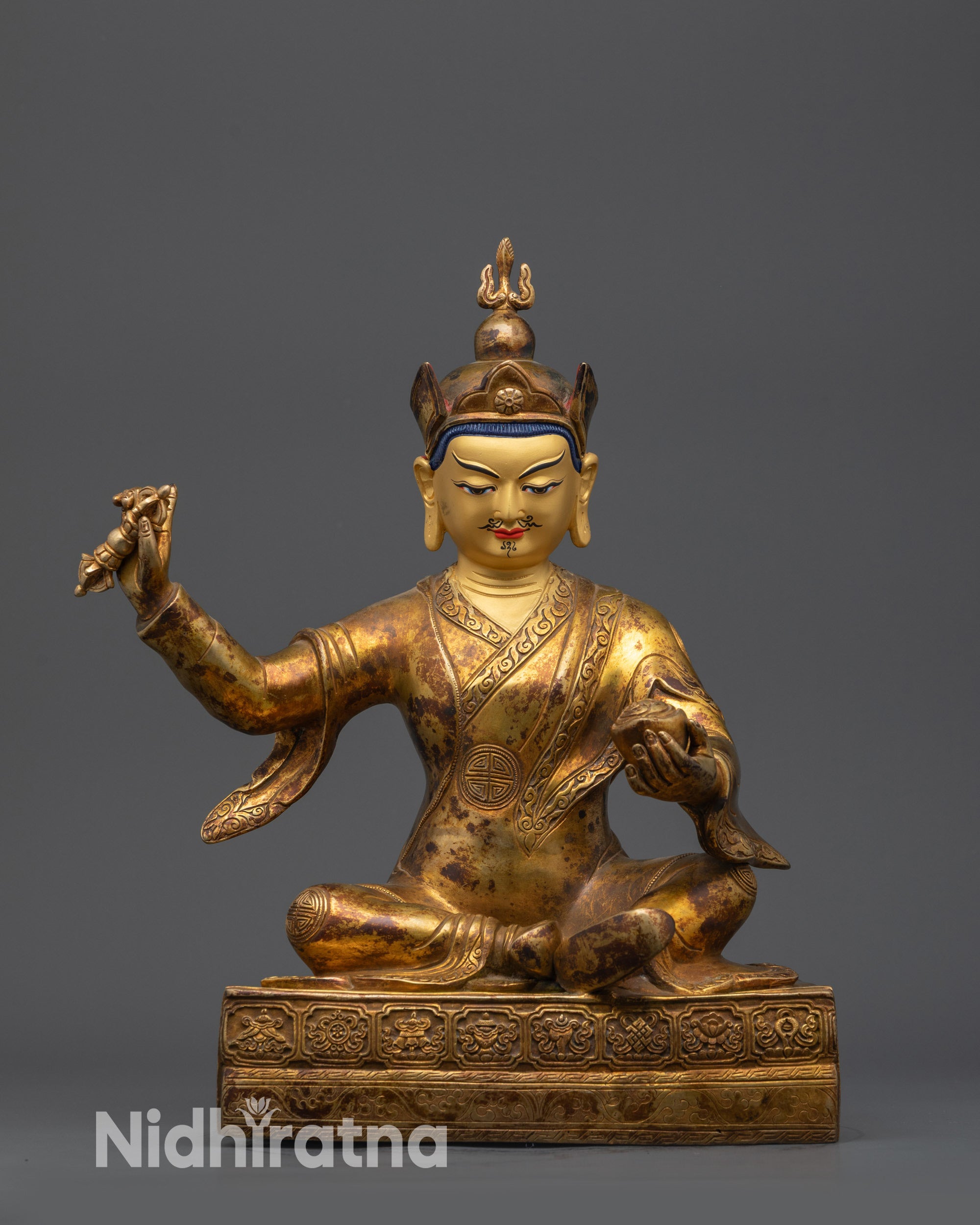 Deva Guru Rinpoche Statue