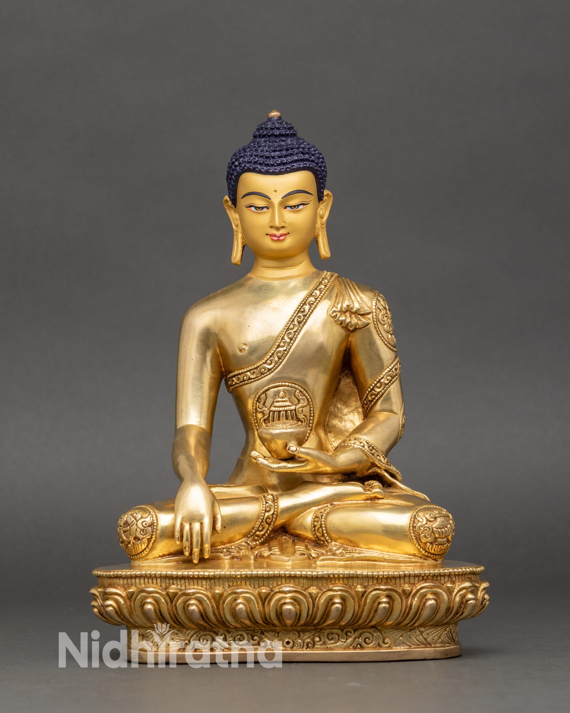 Front-view-Shakyamuni-Buddha-statue-handmade-Nepalese-copper-gold-fire-gilded-sacred-decor