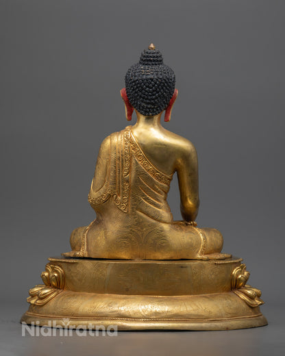 Shakyamuni Buddha Seated in Meditation Pose – Tibetan Buddhist Art with Intricate Detail
