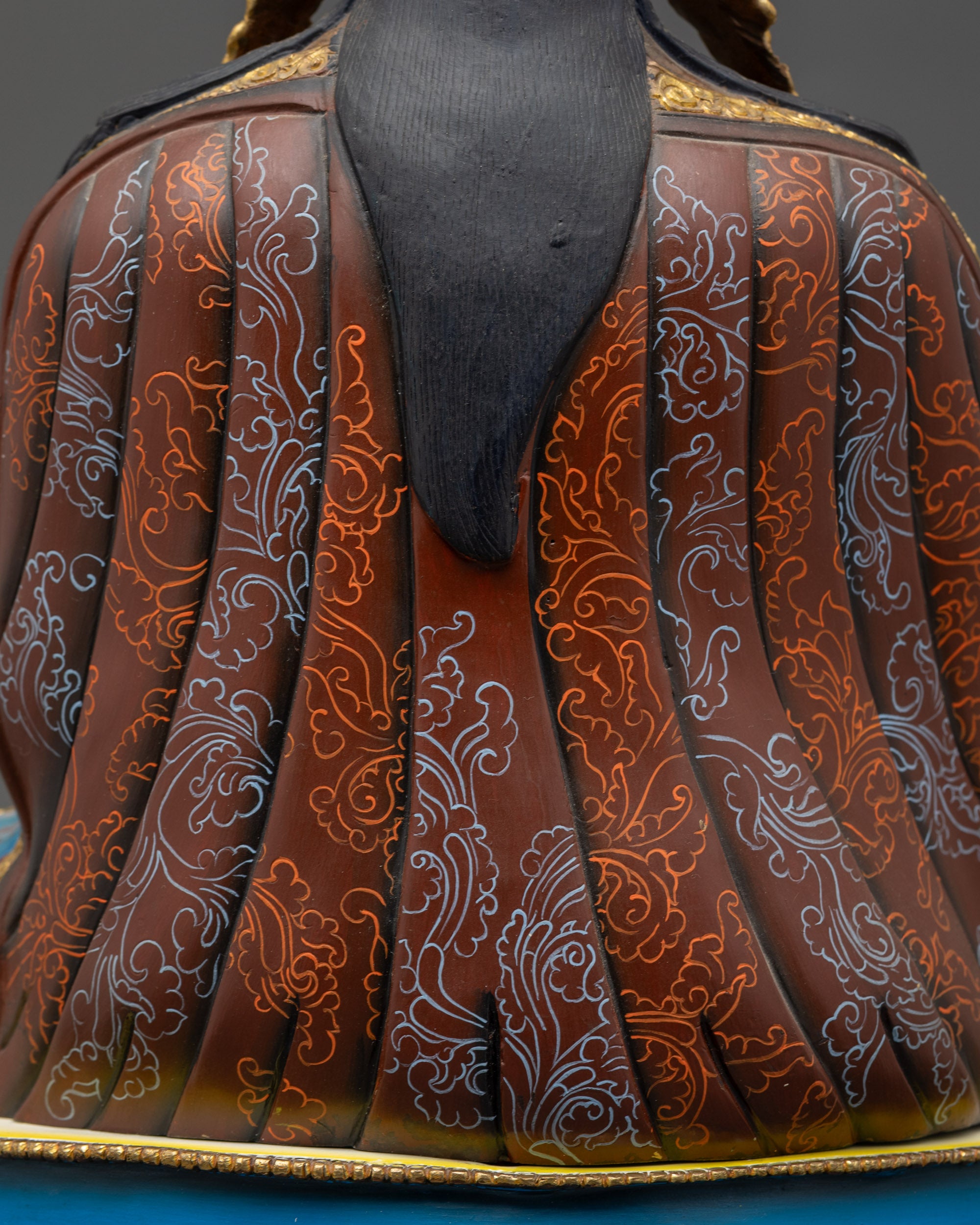 Guru Rinpoche Statue