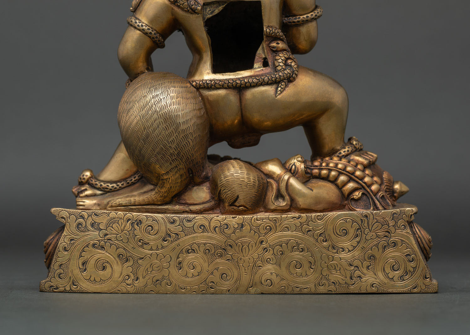 Black Dzambhala Statue