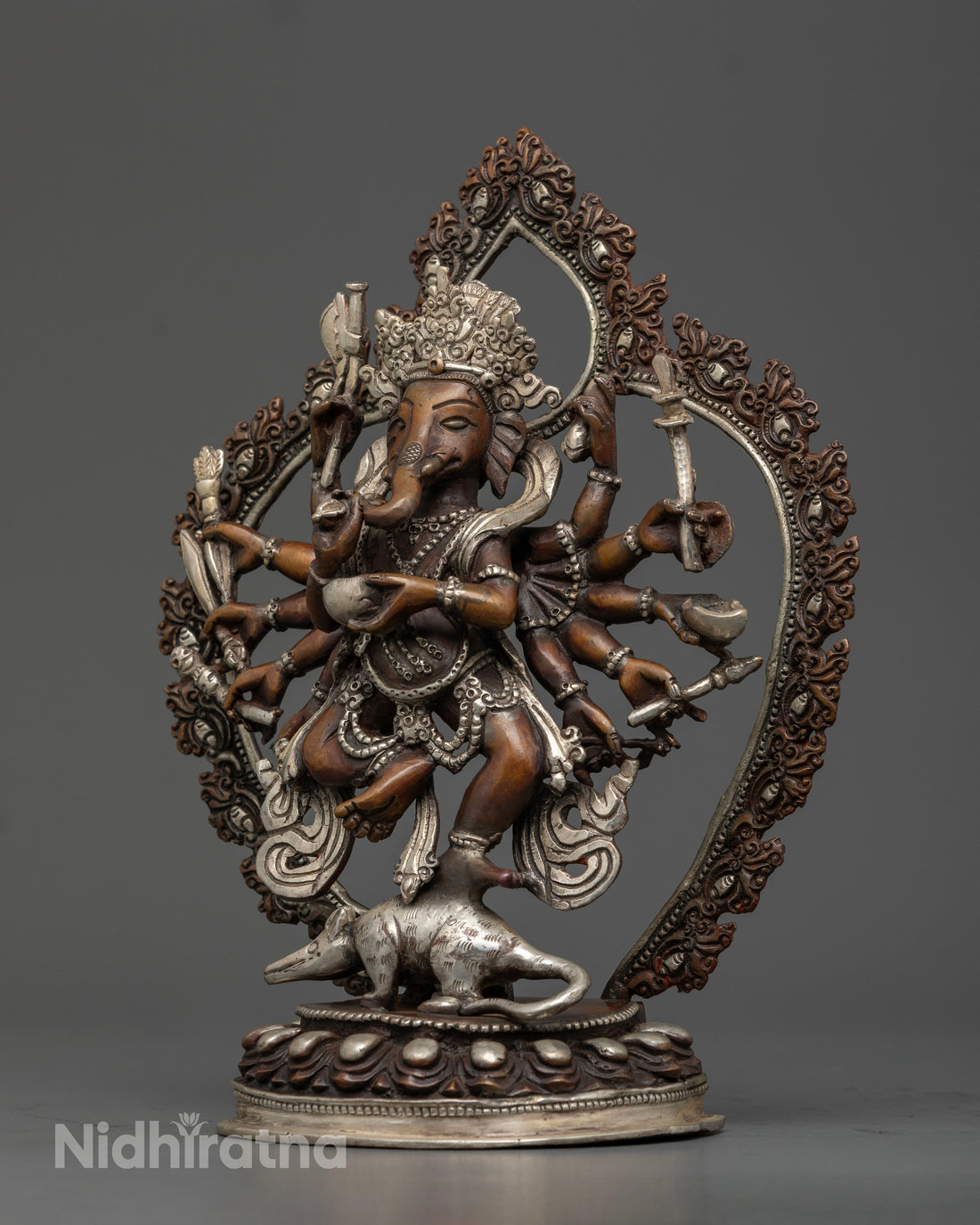 Lord Ganesh Statue: Symbol of Success & Good Fortune