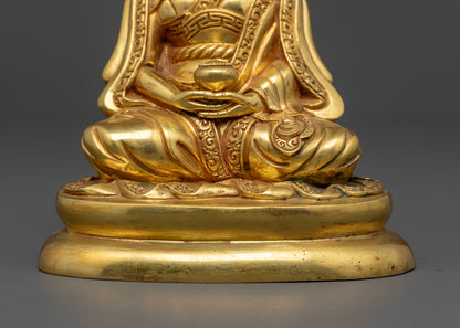 Gampopa Statue: Inspiring Buddhist Artwork for Meditation