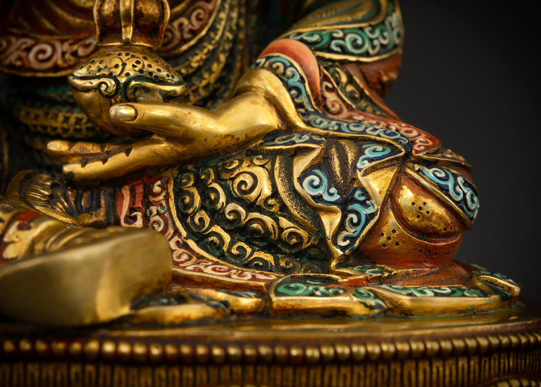 Guru Rinpoche: Padmasambhava's Path to Enlightenment