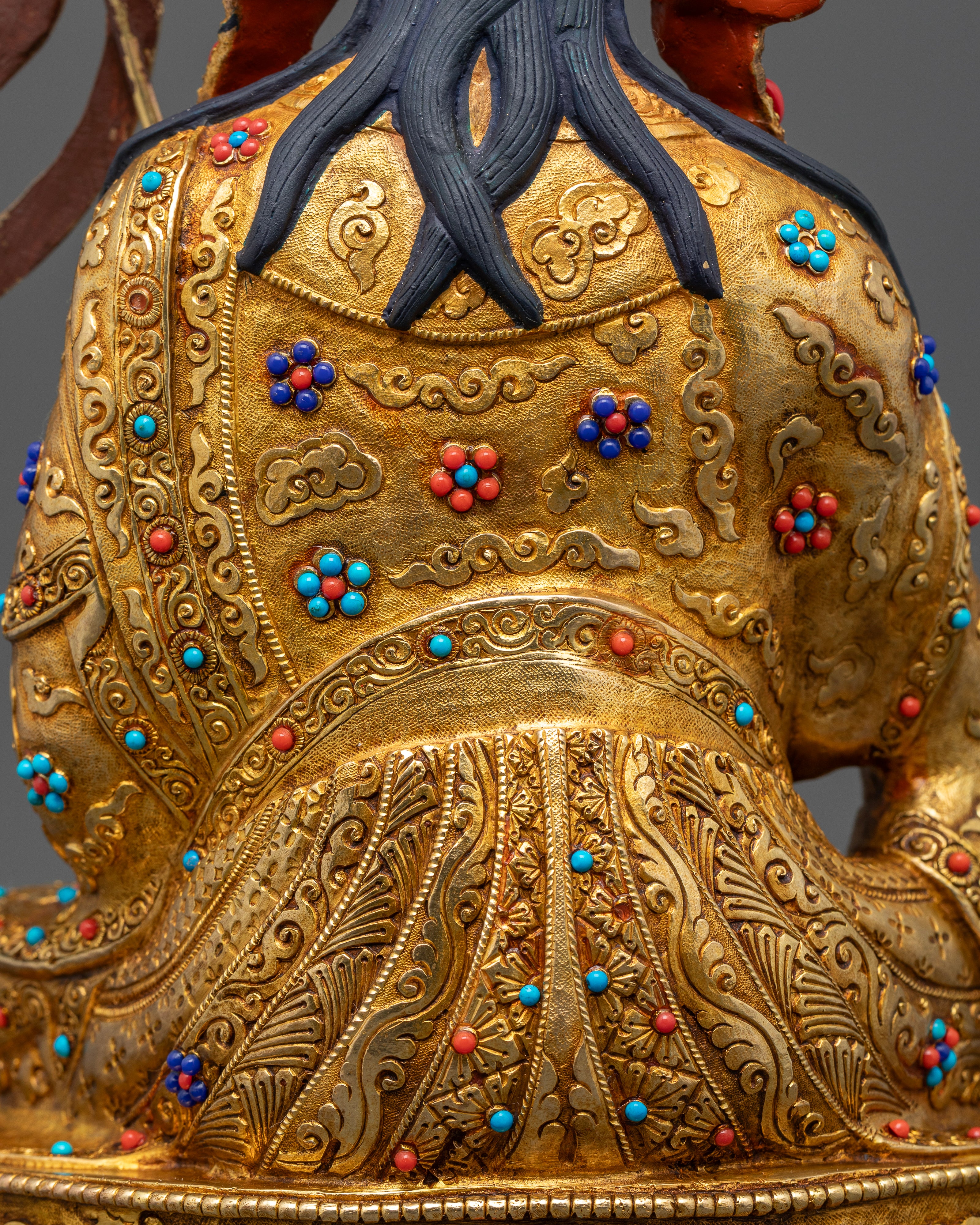 Invoke Spiritual Guidance with the Sacred Guru Lama