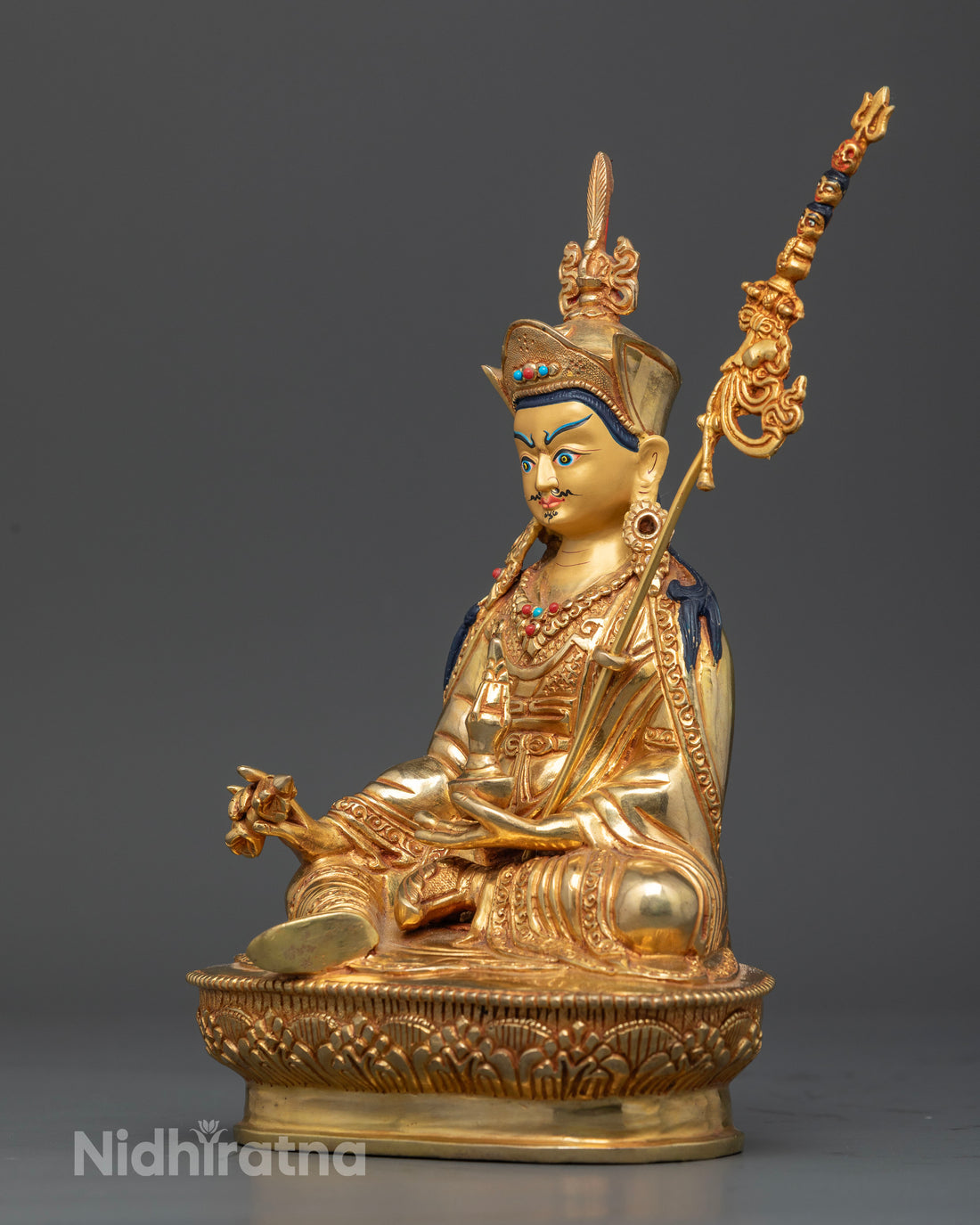 Invite Guru Padmasambhava Statue for Exquisite Blessings